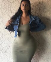 Estelle +971586877045